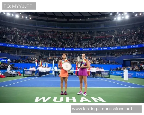 武汉网球队防反战术解析：深度剖析网球比赛中的策略与技巧